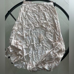 Beautiful skirt INDAH